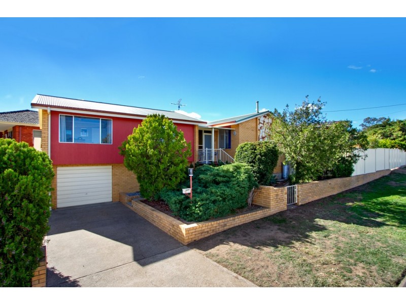 9 Quambi Street, Tamworth NSW 2340