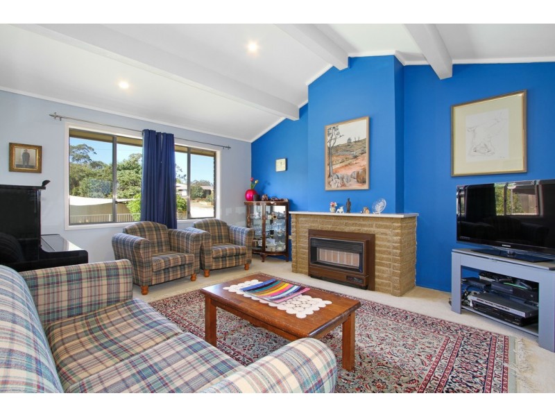 9 Quambi Street, Tamworth NSW 2340