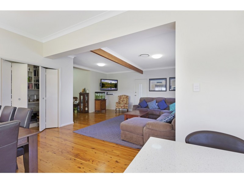 135 Upper Street, Tamworth NSW 2340