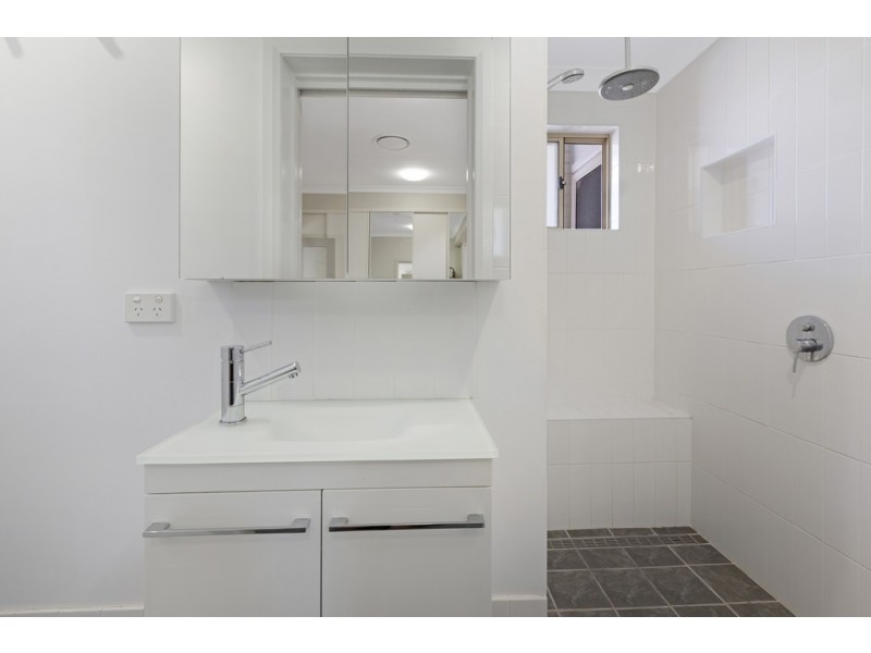 135 Upper Street, Tamworth NSW 2340