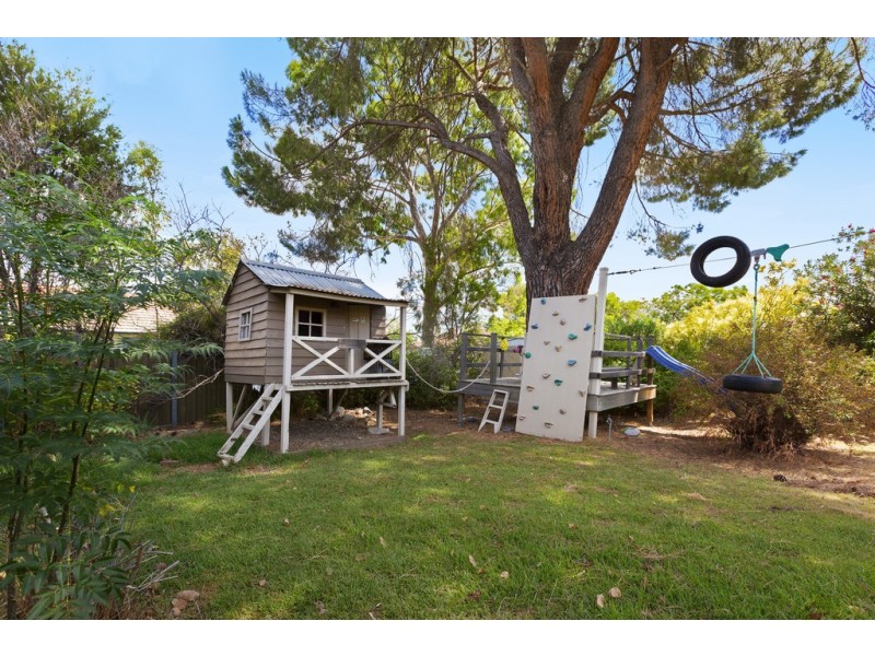 135 Upper Street, Tamworth NSW 2340