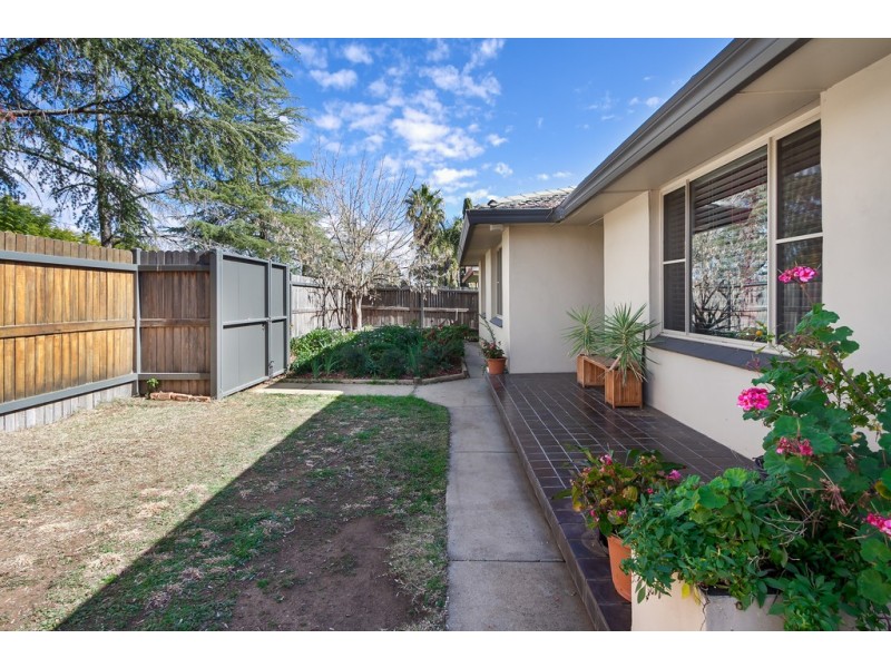 64 Arinya Street, Tamworth NSW 2340