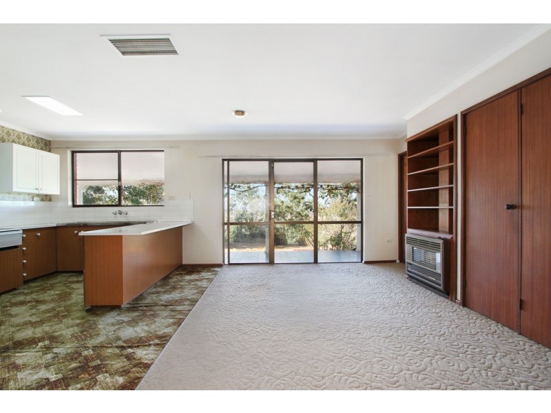 35 Golf Street, Tamworth NSW 2340