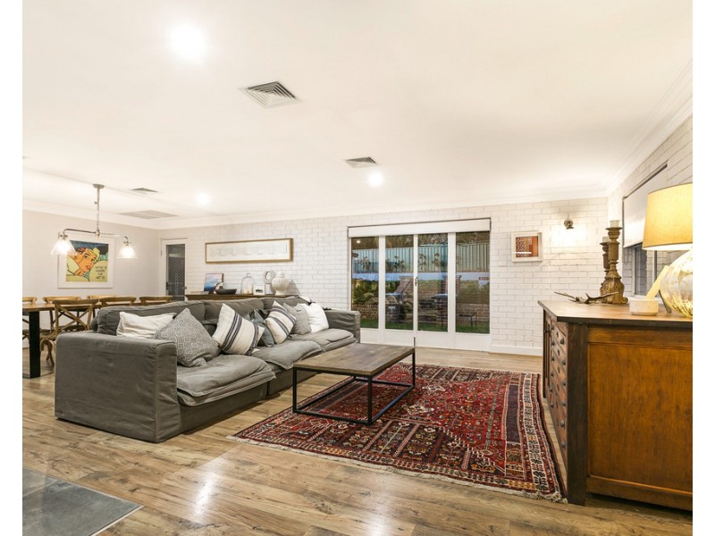 126 Upper Street, Tamworth NSW 2340