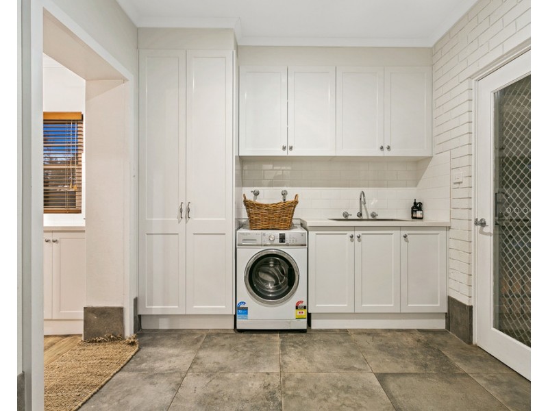 126 Upper Street, Tamworth NSW 2340