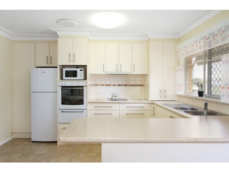 155 Carthage Street, Tamworth NSW 2340