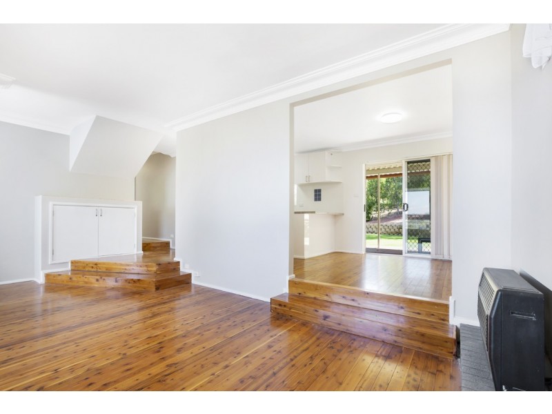 10 Dekalb Street, Tamworth NSW 2340