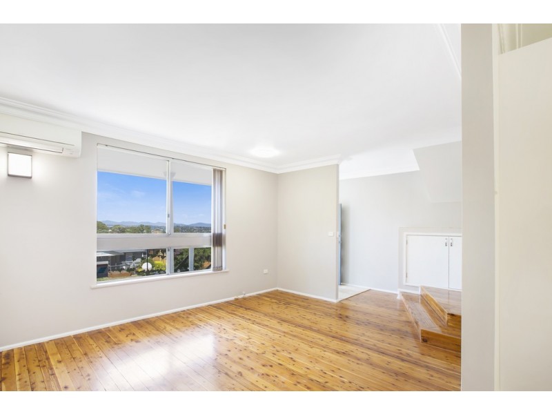 10 Dekalb Street, Tamworth NSW 2340