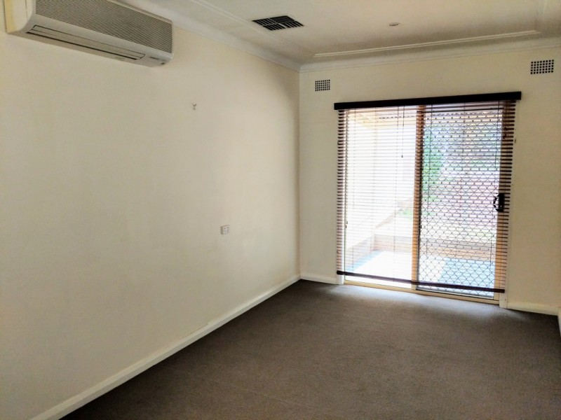 16 Sapphire Crescent, Tamworth NSW 2340