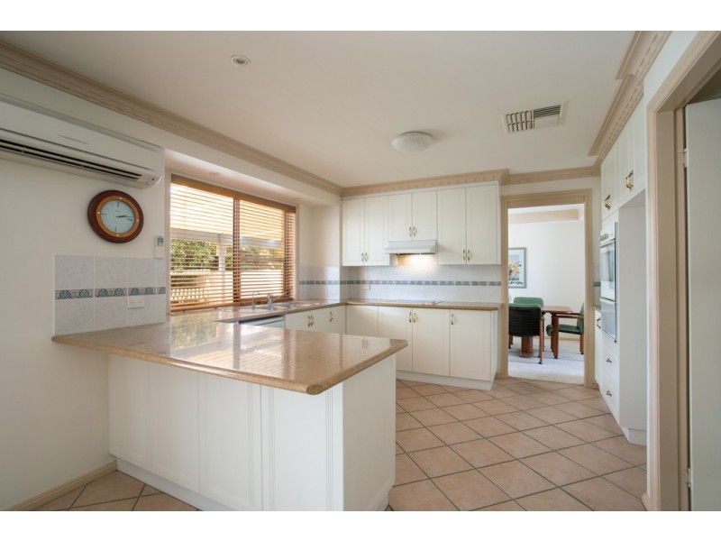 19 Wahroonga Drive, Tamworth NSW 2340