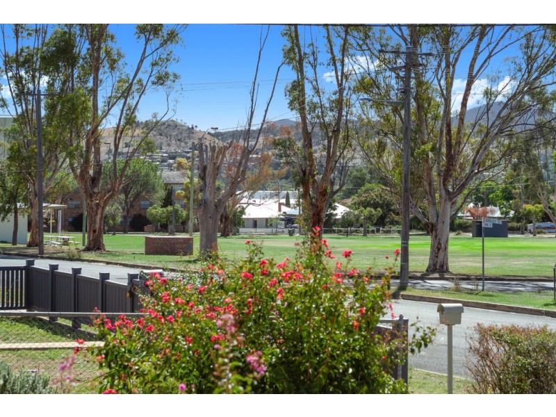 61 King Street, Tamworth NSW 2340