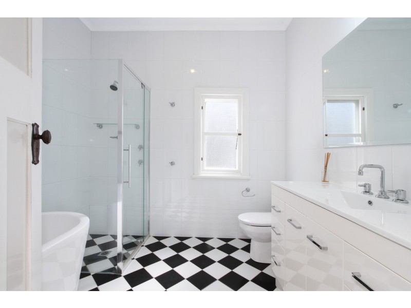 61 King Street, Tamworth NSW 2340
