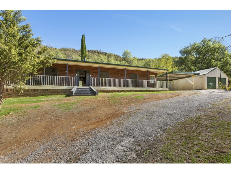 21 Nicole Place, Tamworth NSW 2340