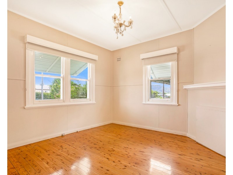 13 Cobley Avenue, Tamworth NSW 2340