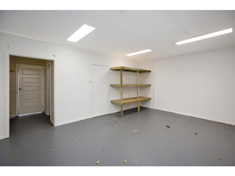 1 Swan Street, Tamworth NSW 2340