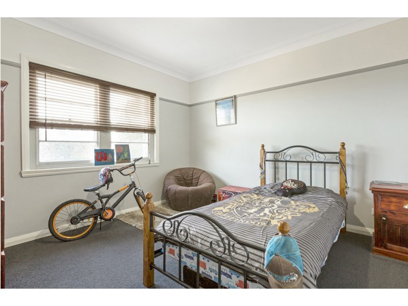 14 Robyn Street, Tamworth NSW 2340