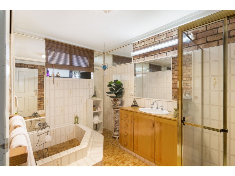 379 Bournes Lane, Hallsville NSW 2340