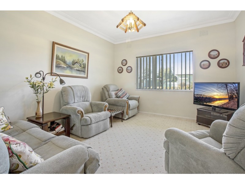 41 Oak Street, Tamworth NSW 2340