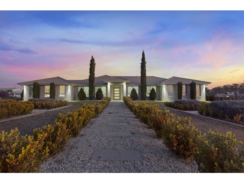 5 Sequoia Drive, Tamworth NSW 2340