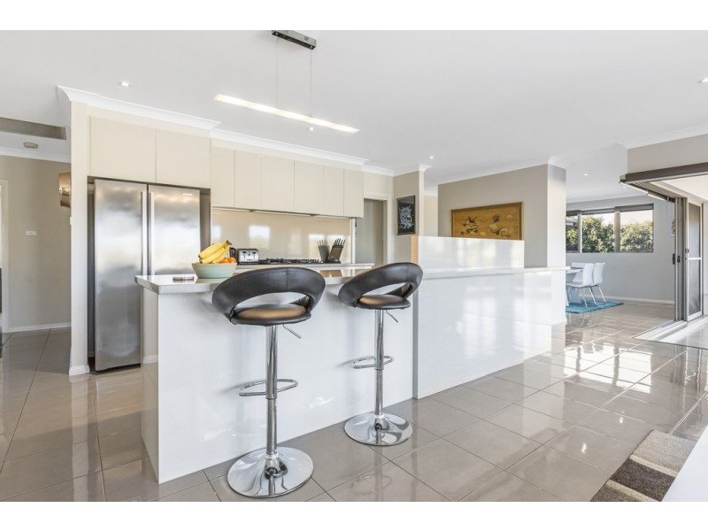 5 Sequoia Drive, Tamworth NSW 2340