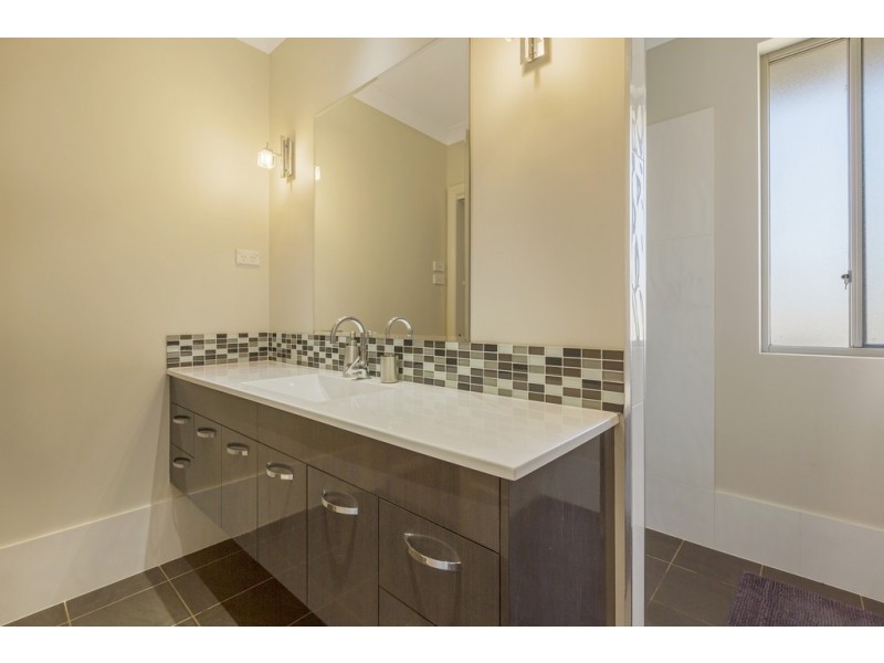 5 Sequoia Drive, Tamworth NSW 2340