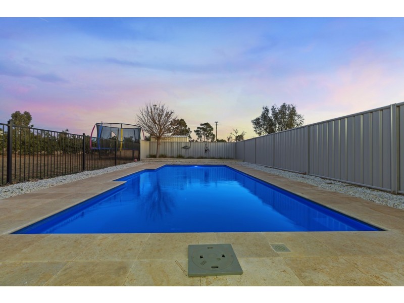 5 Sequoia Drive, Tamworth NSW 2340