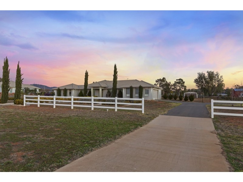 5 Sequoia Drive, Tamworth NSW 2340