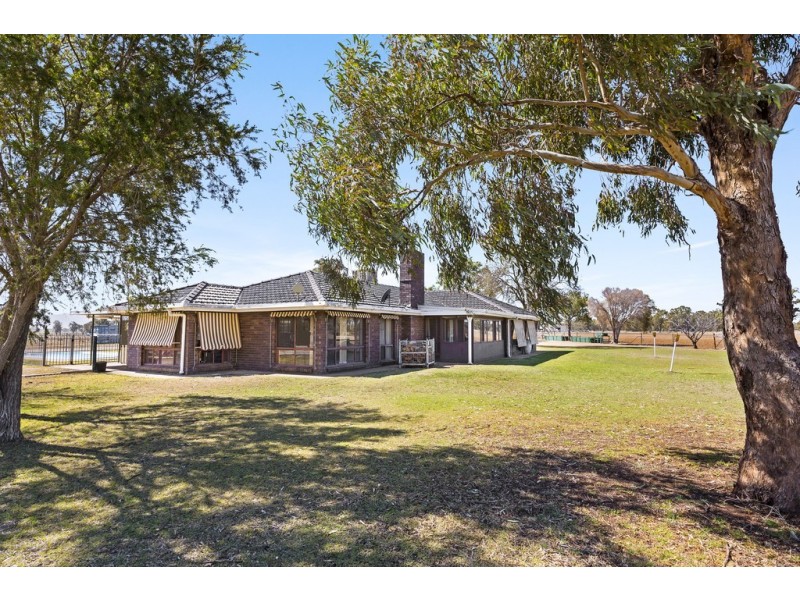 218 Old Winton Road, Tamworth NSW 2340