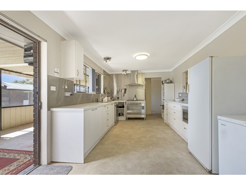 218 Old Winton Road, Tamworth NSW 2340