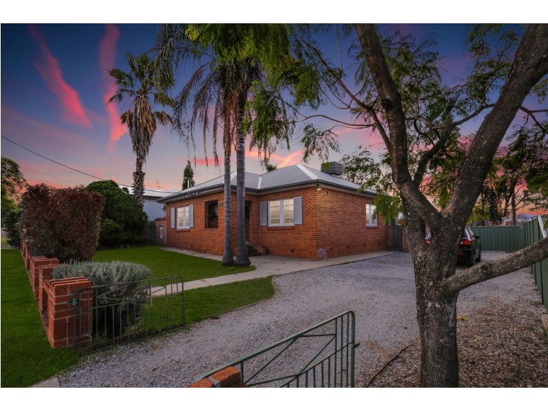 14 Robyn Street, Tamworth NSW 2340