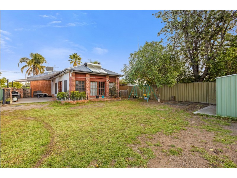 14 Robyn Street, Tamworth NSW 2340