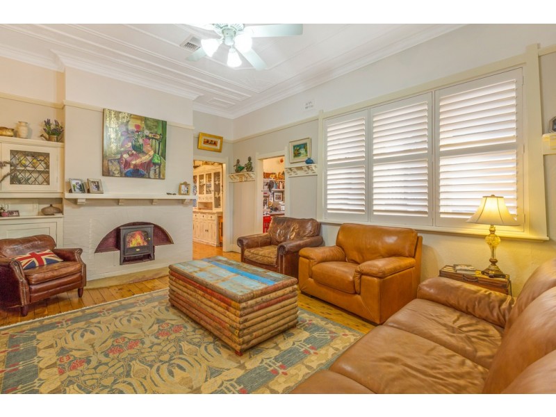 59 Roderick Street, Tamworth NSW 2340