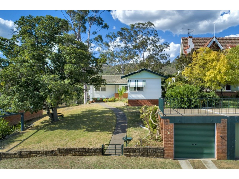 5 Neridah Avenue, East Tamworth NSW 2340