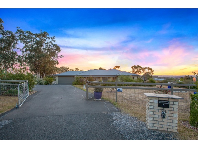 6 Highland Place, Tamworth NSW 2340
