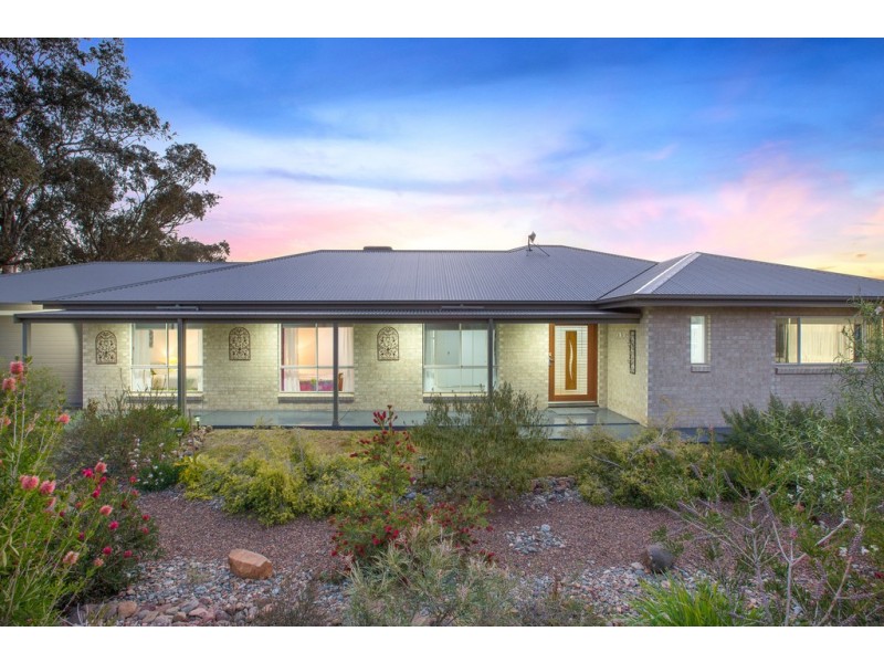 6 Highland Place, Tamworth NSW 2340