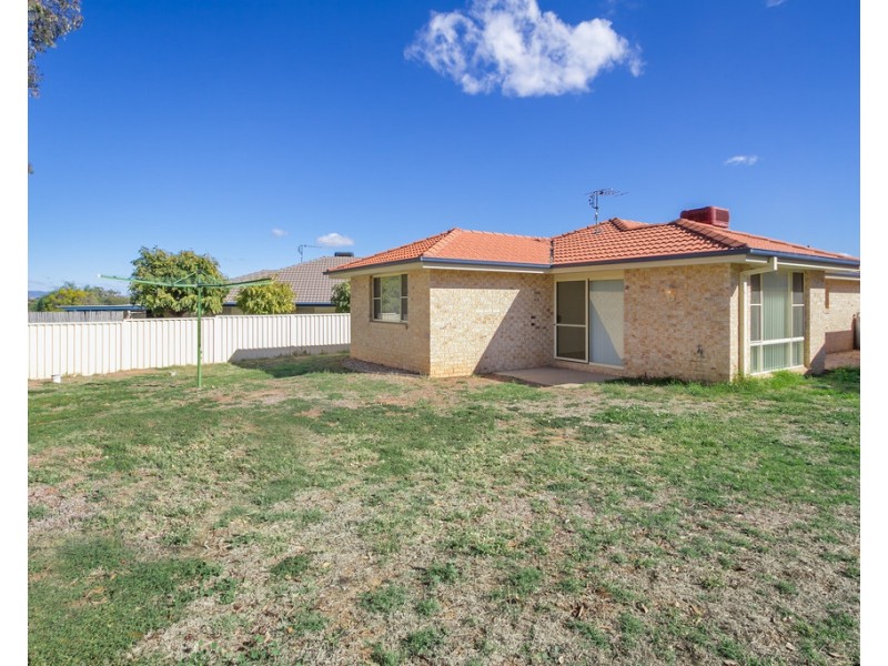 13A James Place, Tamworth NSW 2340