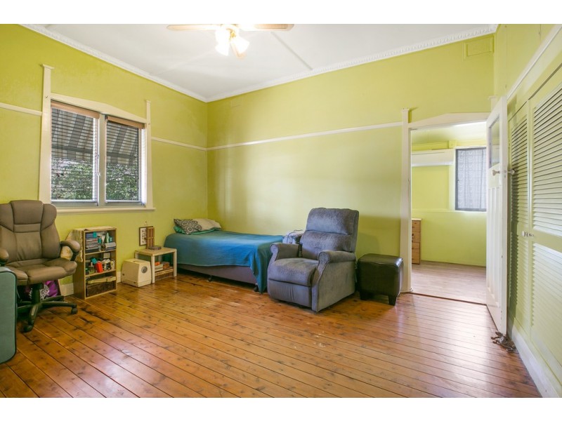 20 Denne Street, Tamworth NSW 2340