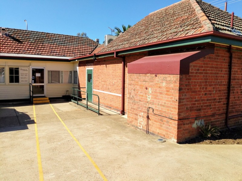 160 Bridge Street, West Tamworth NSW 2340