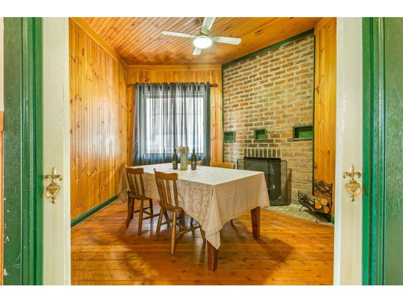 4 Gidley Street, Tamworth NSW 2340