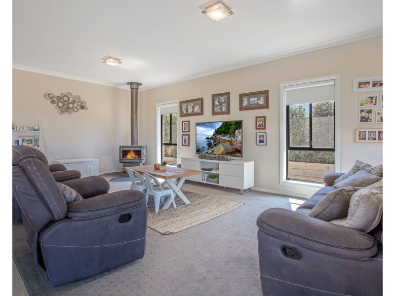 12 Karenvar Street, Tamworth NSW 2340