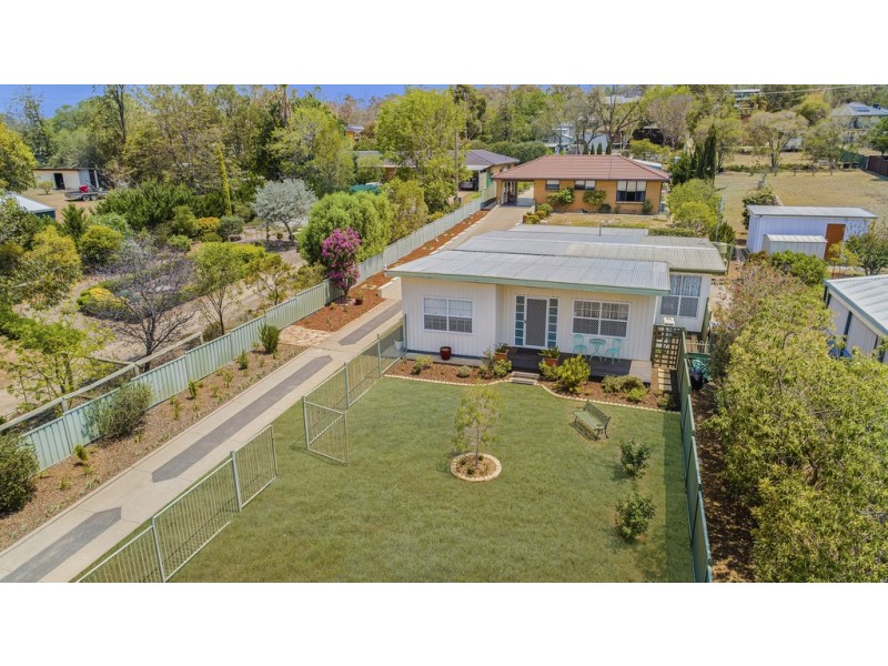 154 Calala Lane, Tamworth NSW 2340