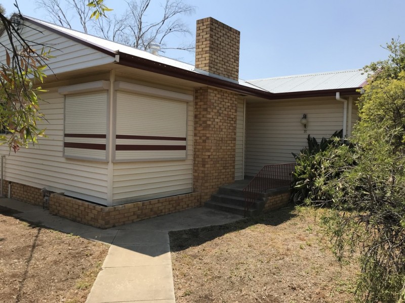 1 David Street, Tamworth NSW 2340