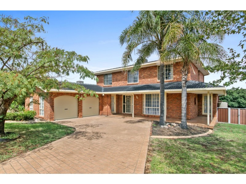 14 Camira Crescent, Tamworth NSW 2340