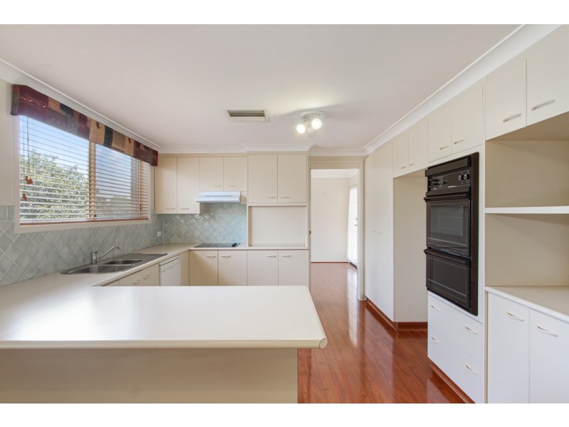 14 Camira Crescent, Tamworth NSW 2340