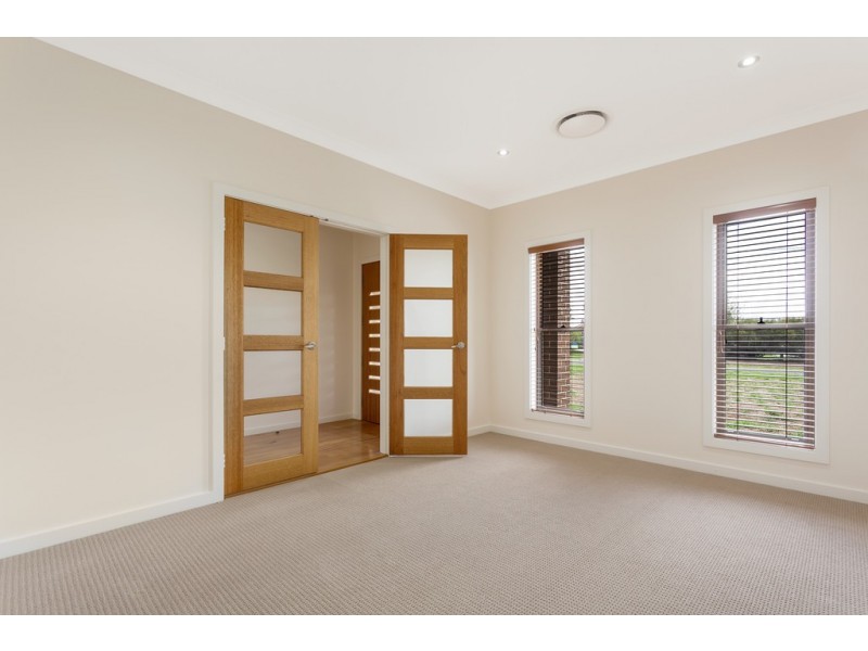 3 Garrison Court, Tamworth NSW 2340