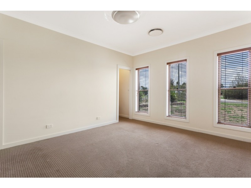 3 Garrison Court, Tamworth NSW 2340