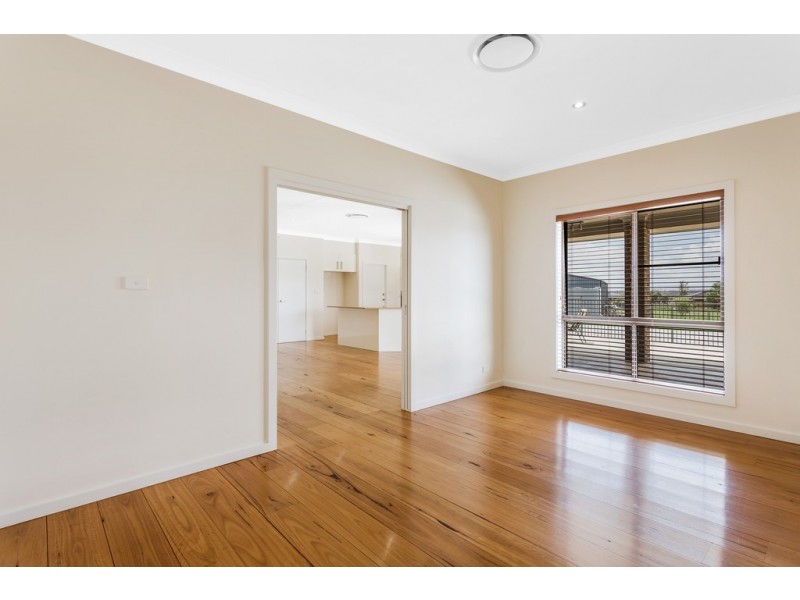 3 Garrison Court, Tamworth NSW 2340