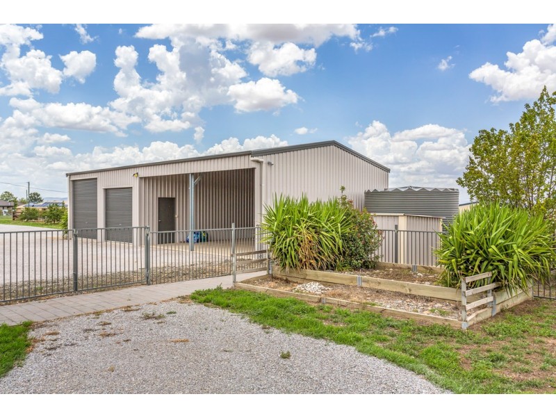 3 Garrison Court, Tamworth NSW 2340