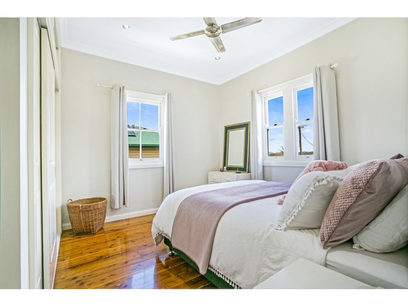 16B Rawson Avenue, Tamworth NSW 2340