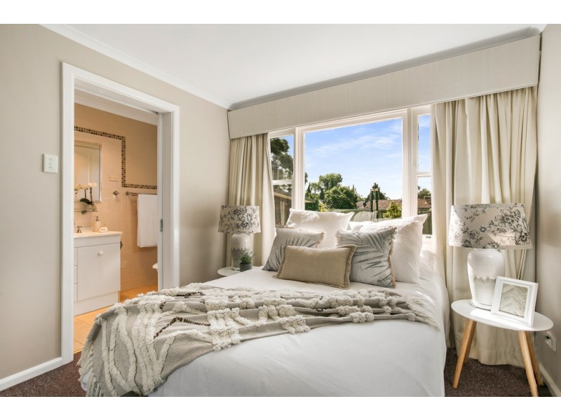 8 Ring Street, Tamworth NSW 2340